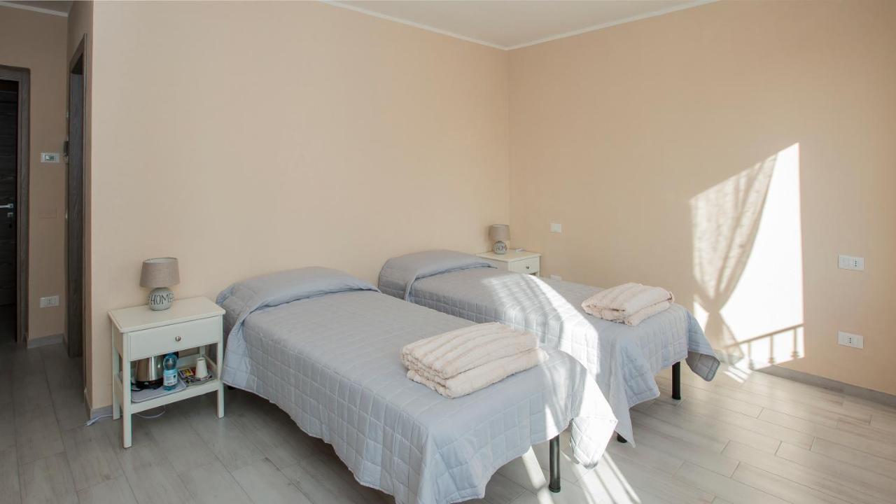 700enolocanda 3* Santa Giuletta