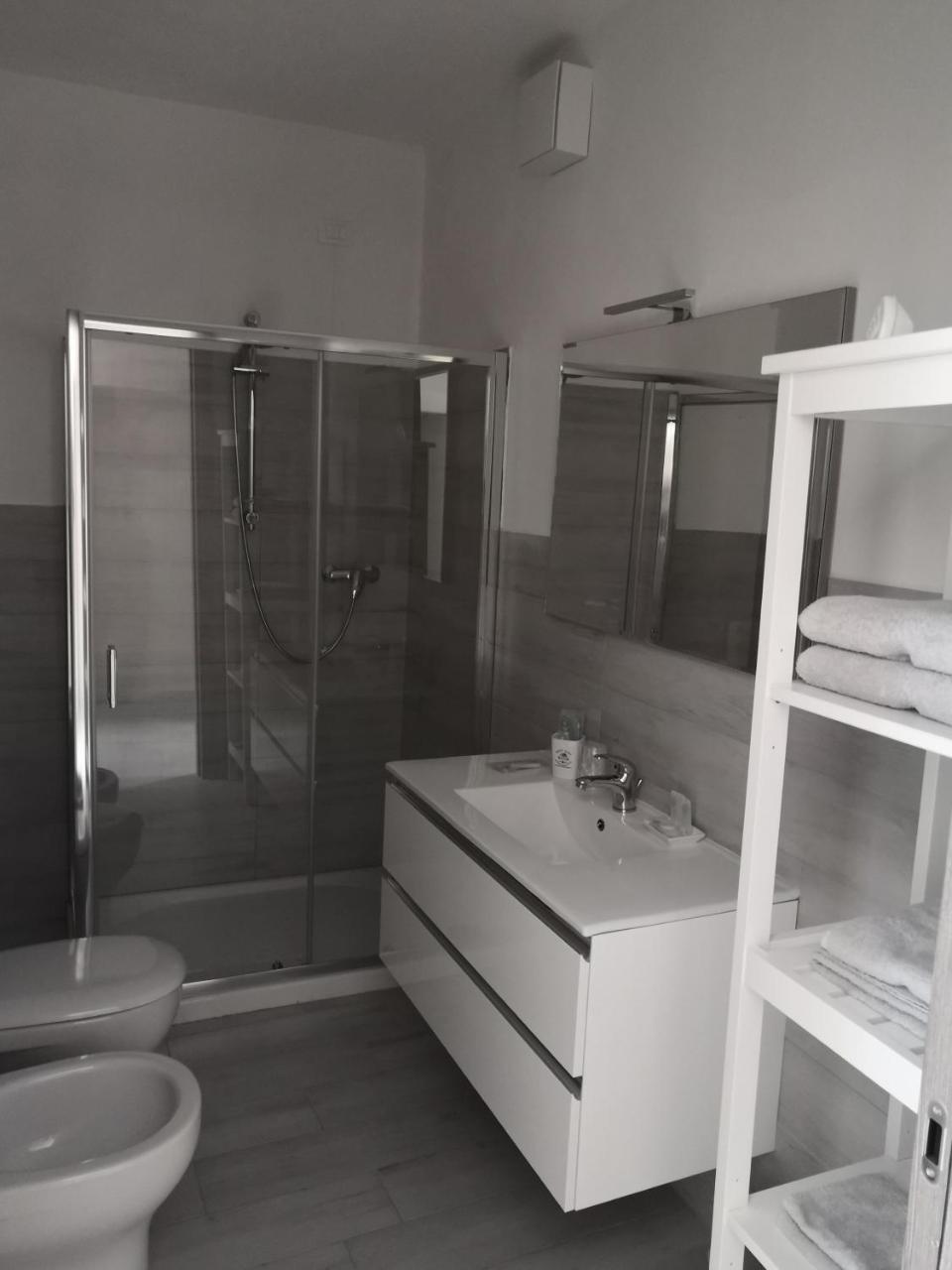 700enolocanda 3* Santa Giuletta